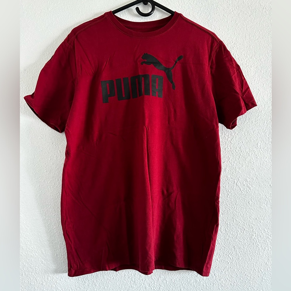 Puma t shirt size medium